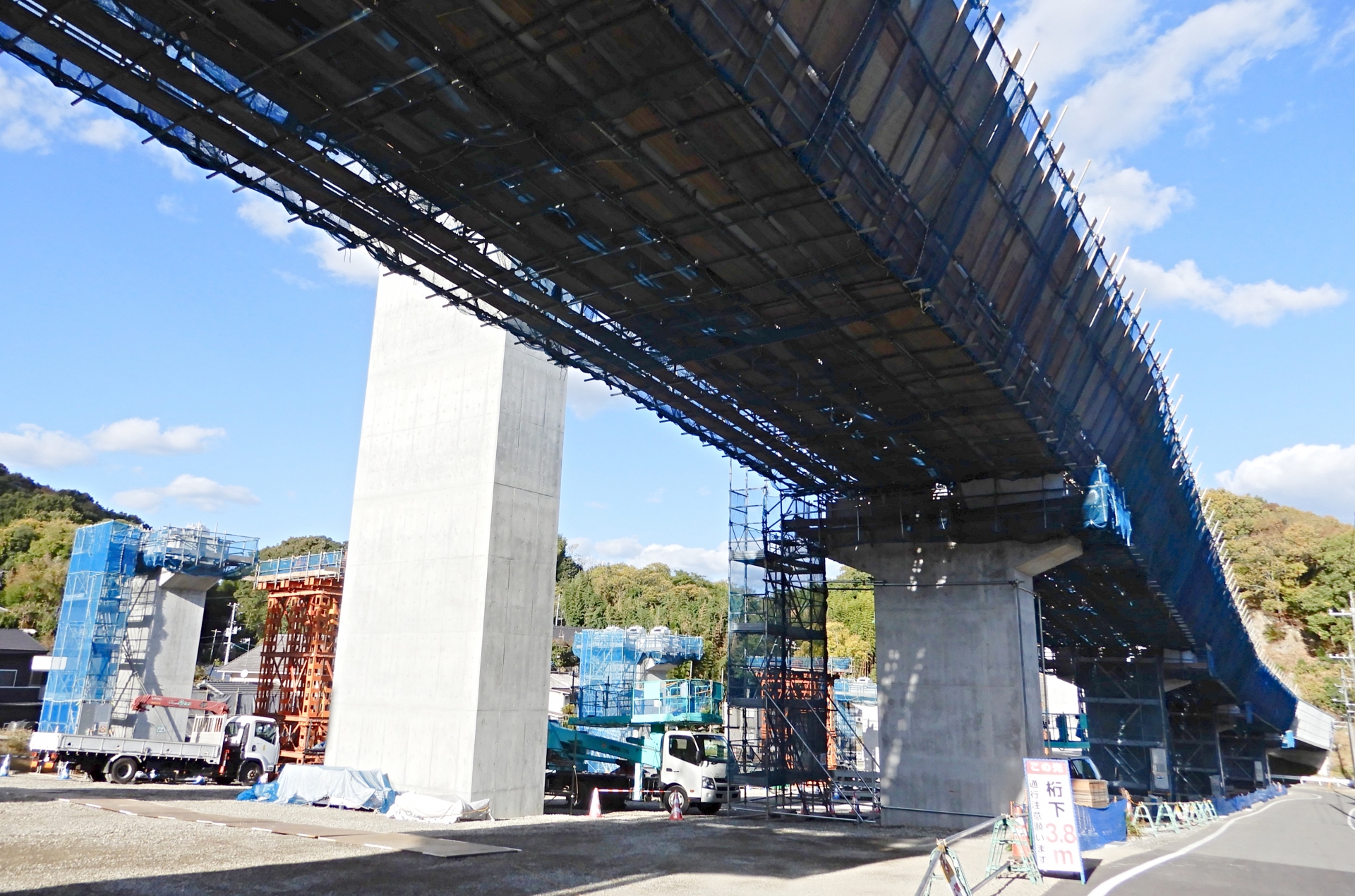 橋梁下部工とは?上部工との違いや種類、施工の流れを分かりやすく解説